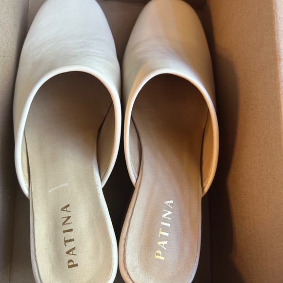 Portland Leather Closed Toe Heel Mule - Picture 4 of 4